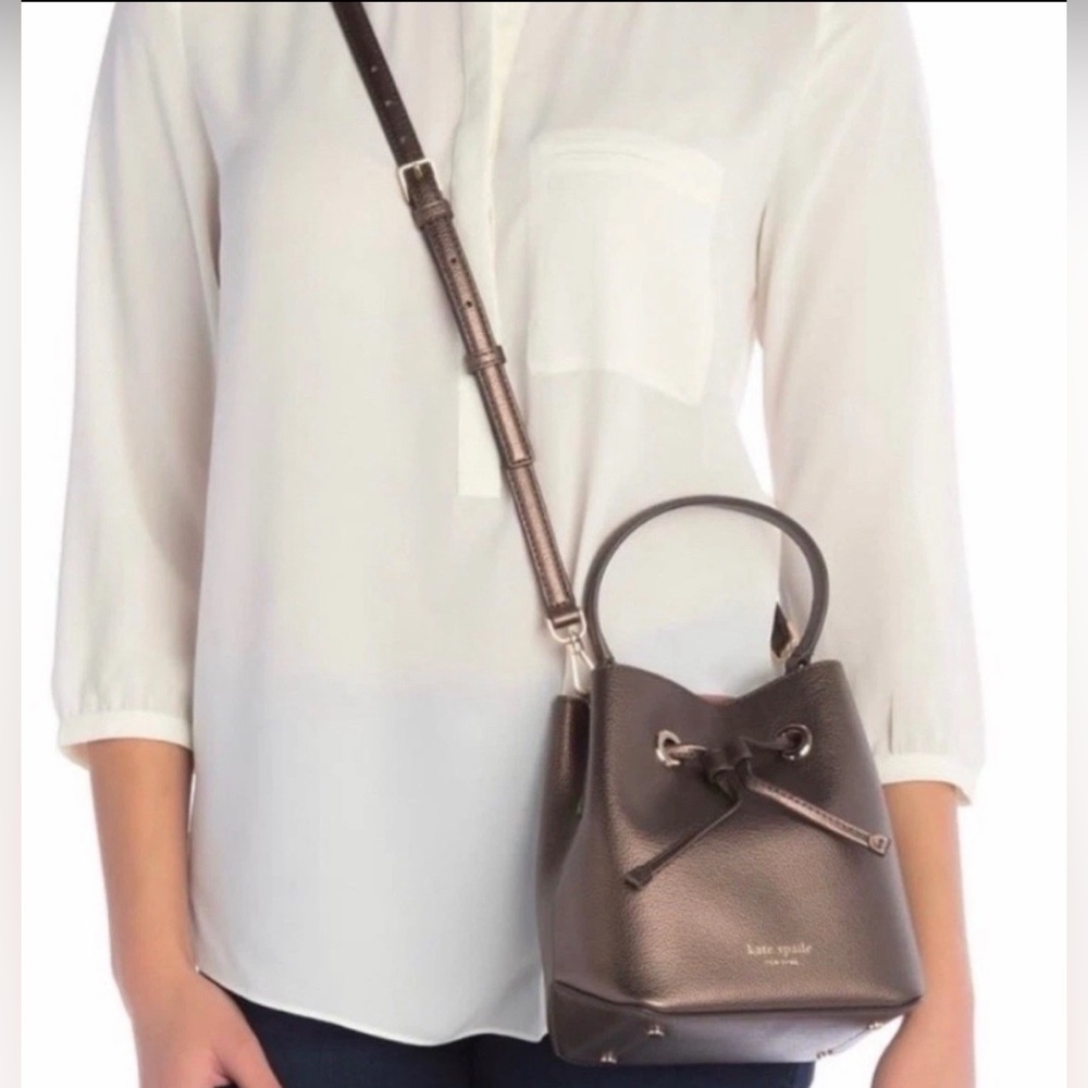 Kate Spade Eva small metallic gold bucket crossbody bag - Picture 2 of 11